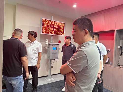 深國(guó)安氣體檢測(cè)儀演示